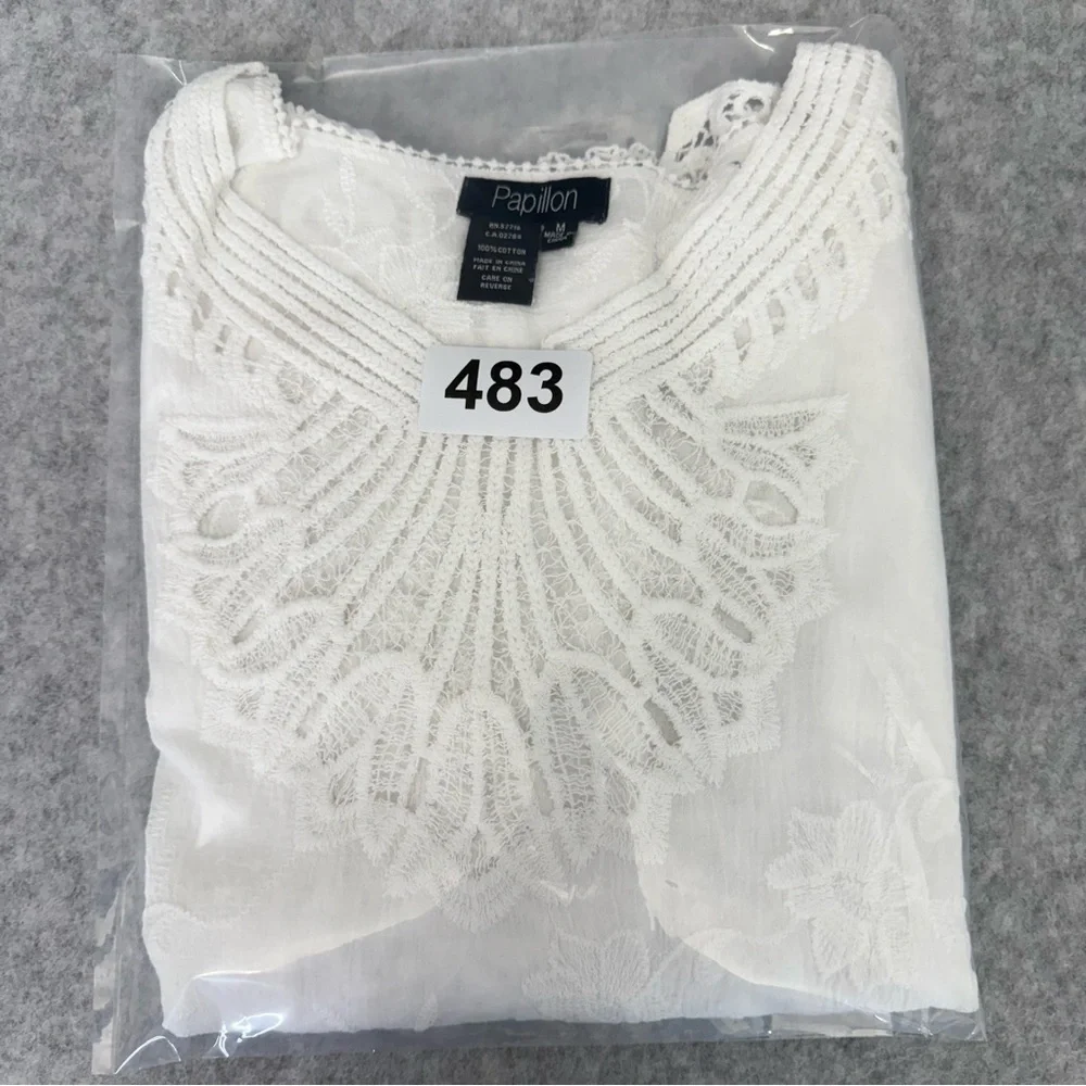 PAPILLON White Embroidered Batwing Sleeve Blouse w Crochet Detailing sz M - Picture 10 of 10